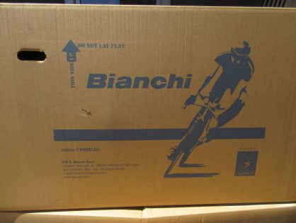 Bianchiもやっと入荷してます